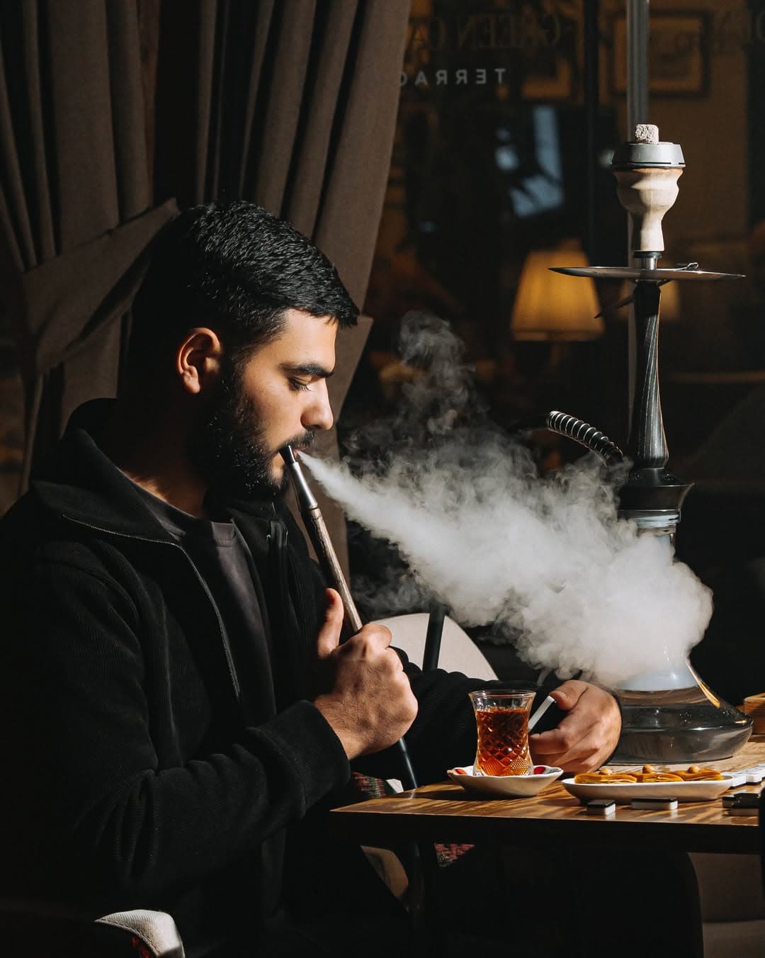 RR Team restoranlarında premium qəlyan xidməti